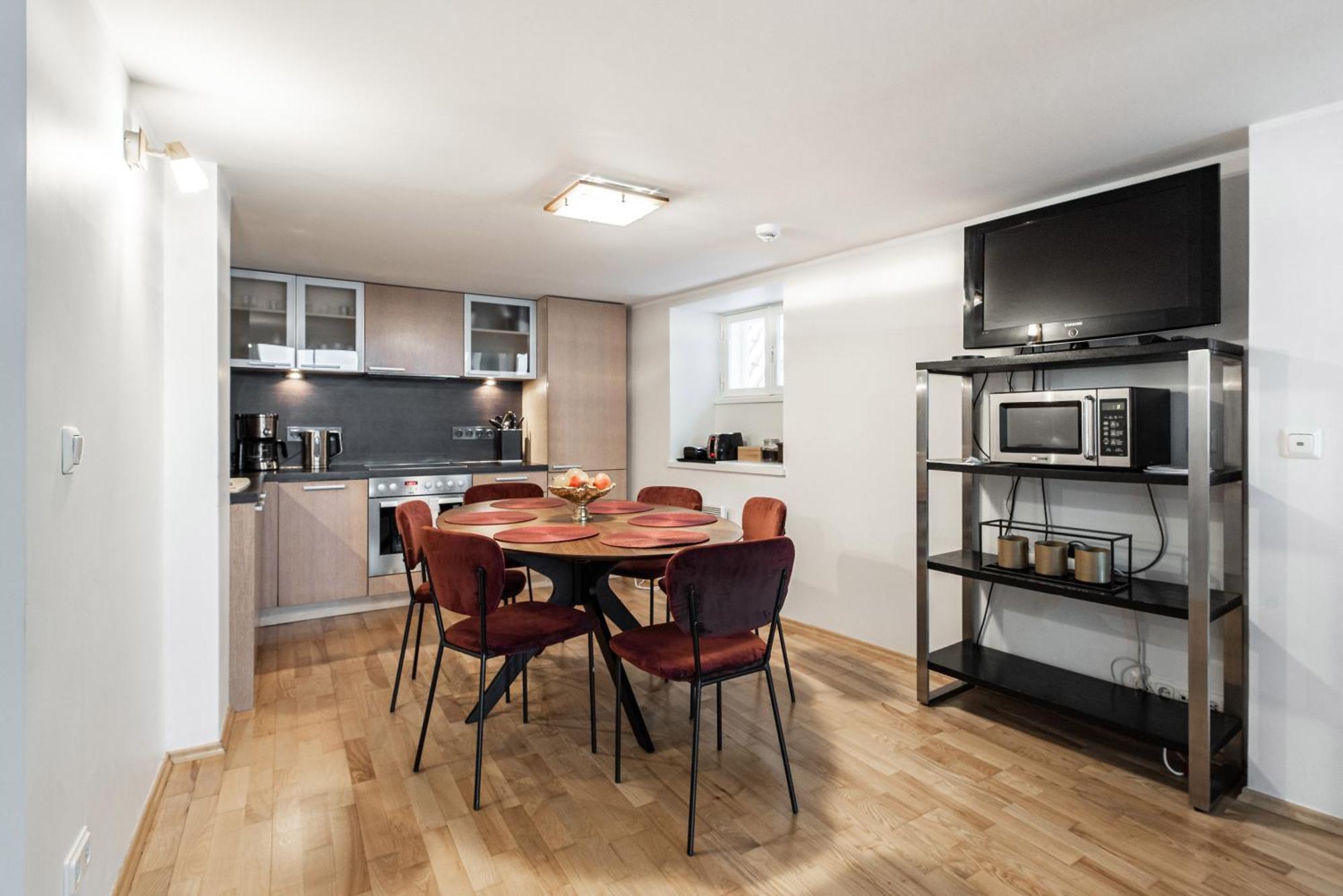 Airhome - Tower Apartment Talin Exterior foto